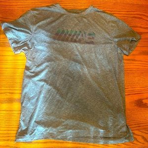 American Eagle Athletic Tee / Large / Space Grey